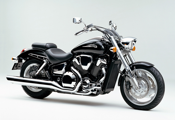 Honda Announces the Release of the New VTX 1800cc Large-displacement Custom Motorcycle