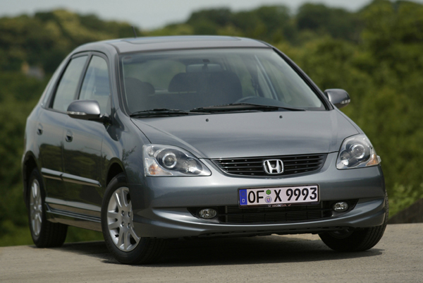 2004 model Civic five-door (finished to European specifications)