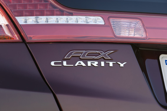 Honda FCX Clarity (details)