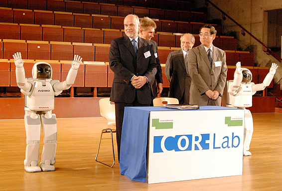 Honda completes landmark collaborative agreement with the CoR-Lab, Bielefeld University, Germany