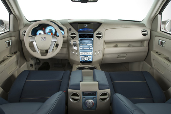 Prototype of 2009 Honda Pilot (interior)
