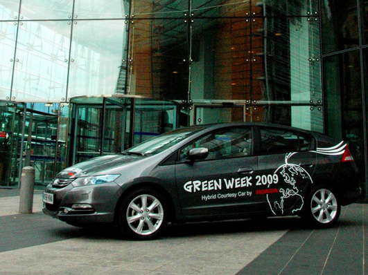Honda Showcases Its Environmental Credentials at 2009 Green Week Conference
