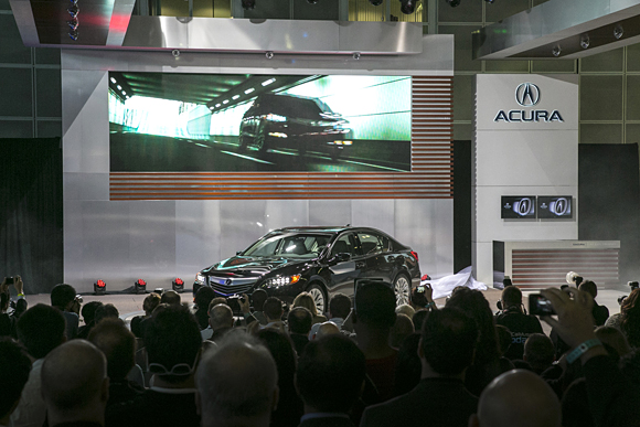 2014 Acura RLX debuts at the 2012 Los Angeles Auto Show