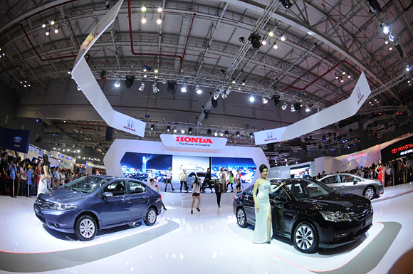 Honda Vietnam exhibition Vietnam Motorshow 2013 with the theme "Young and Dynamic to Conquer the Life"