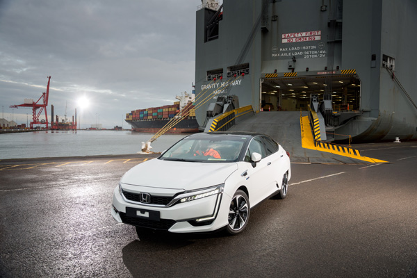 The first examples of Clarity Fuel Cell, Honda’s most advanced zero emissions vehicle, have arrived in Europe