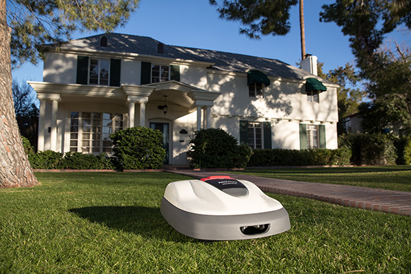 Leave it to Miimo – Honda Power Equipment Introduces Miimo, its First Robotic Lawn Mower
