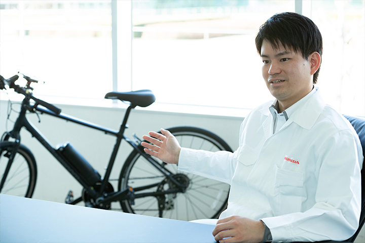 The goal was to create a product that could be attached to various bicycles, much like selecting optional accessories such as baskets or lights.