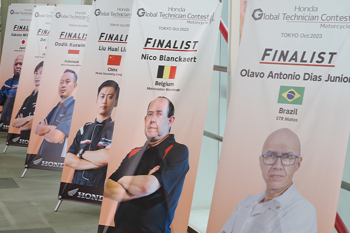 Finalists representing dealers from 13 countries including Japan gathered in one location. 