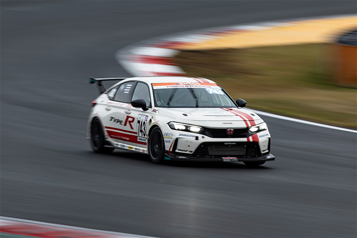 The FL5 CIVIC TYPE R that won the ST-2 class championship in the 2023 Super Taikyu Series