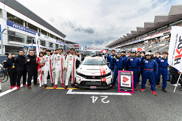 HRDC members at the final round at Fuji