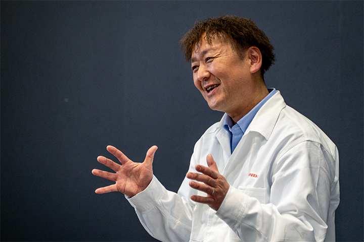 Hajime Igami, Vehicle Performance Development Leader for the ZDX
