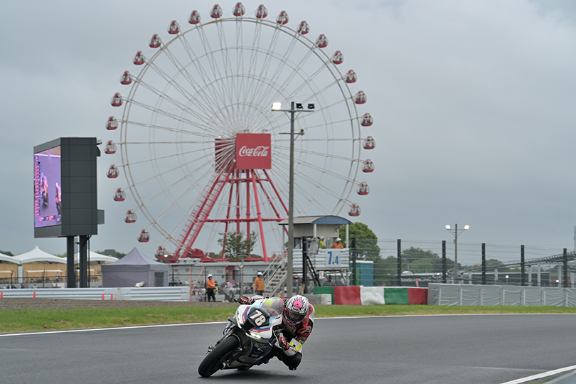 Honda employee team racing at Suzuka Circuit