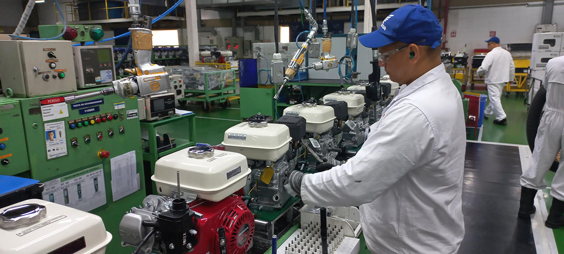 Engine production facility in Manaus.