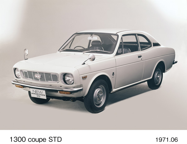 1300 クーペ STD フロント7:3