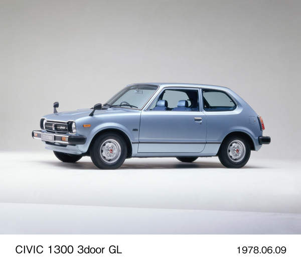 シビック 1300 3ドア GL フロント9:1