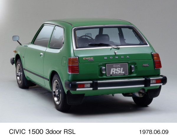 シビック 1500 3ドア RSL リア7:3