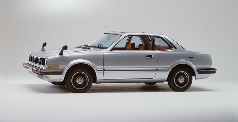 スポーティタイプの2ドア・フィックスト クーペ「ホンダ プレリュード