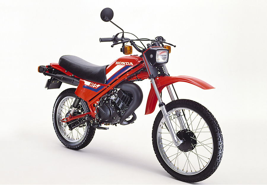 2サイクル50ccのスポーツバイク ホンダ MT50を発売 | Honda 企業情報サイト