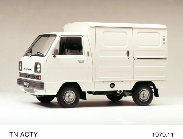 アクティ パネルバン