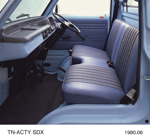 TN アクティ シート