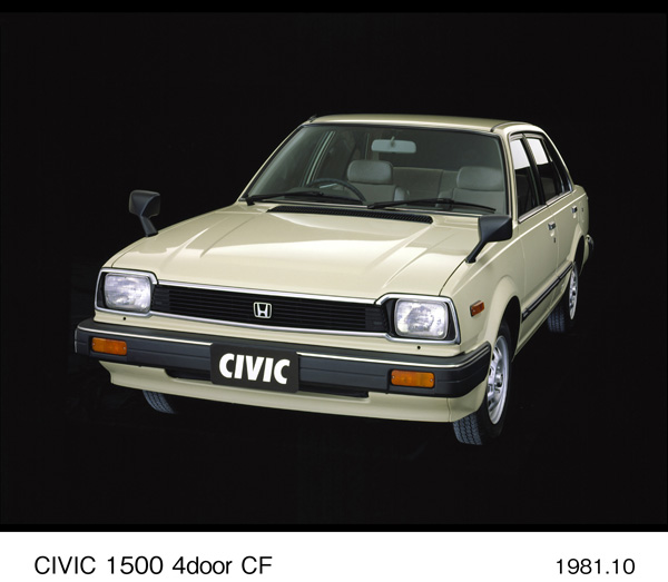 シビック 1500 4ドア・セダン CF フロント6:4