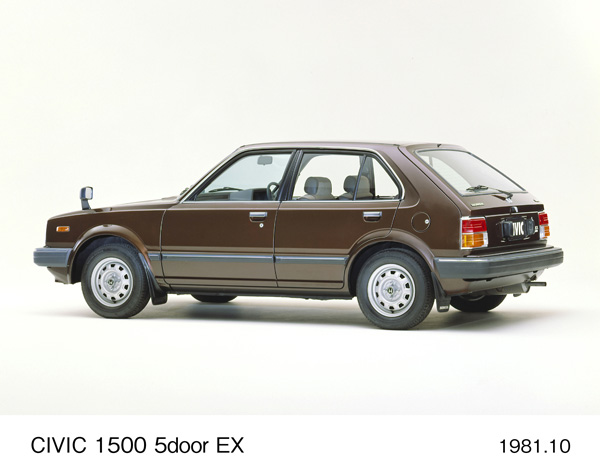 シビック 1500 5ドア・ハッチバック EX リア9:1