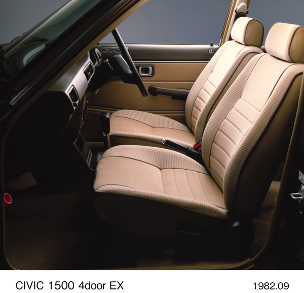 シビック 1500 4ドア・セダン EX フロントシート