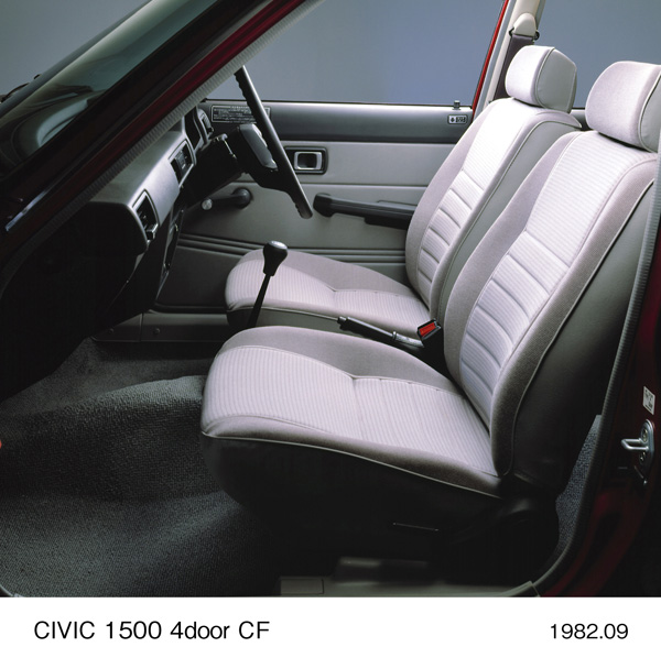シビック 1500 4ドア・セダン CF フロントシート