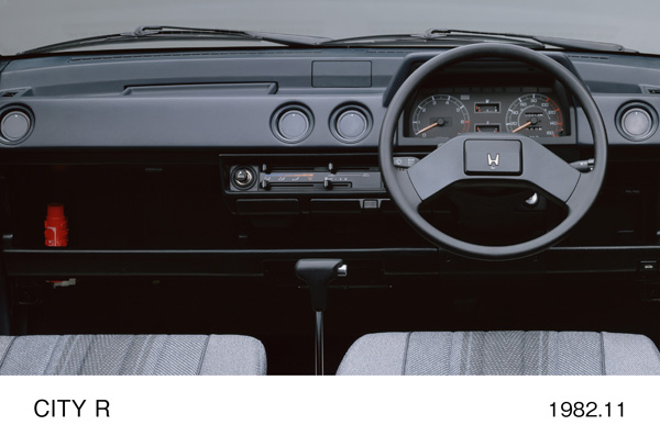 シティ R インパネ