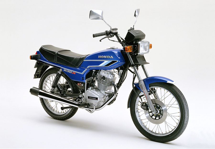 軽快なツーリングスポーツ車「ホンダCB125JX」の燃費および動力性能を向上、同時に機能と装備を充実して発売 | Honda 企業情報サイト