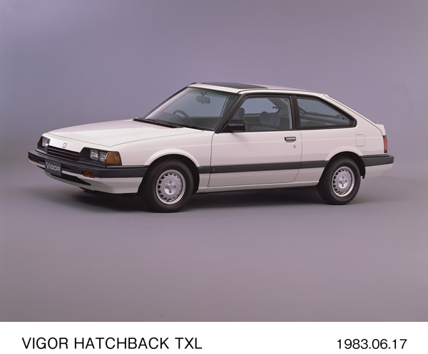 ビガー・ハッチバック TXL フロント8:2