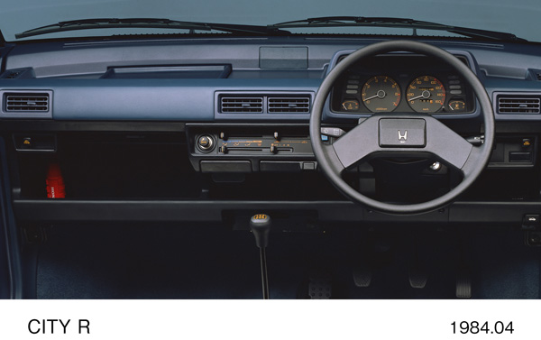 シティ R インパネ