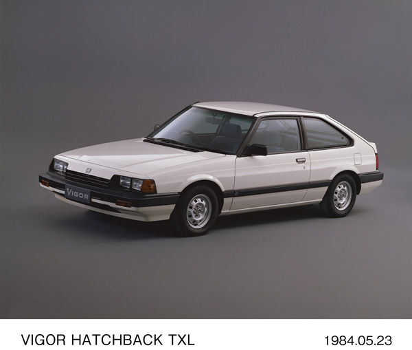 ビガー・ハッチバック TXL フロント7:3