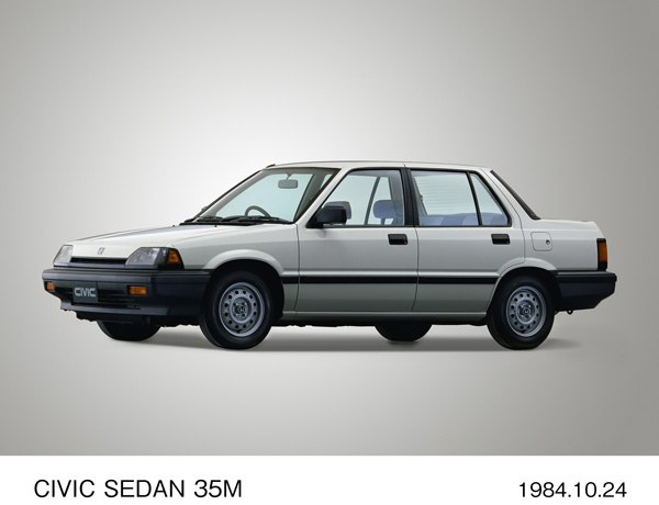 シビック 4ドア・セダン 35M フロント8:2