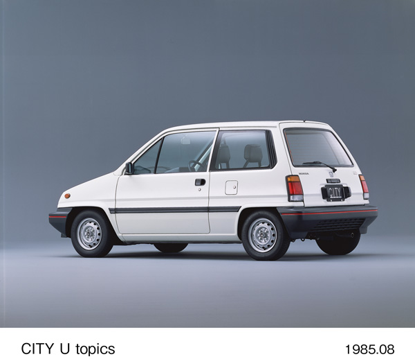 シティ U トピックス リア8:2