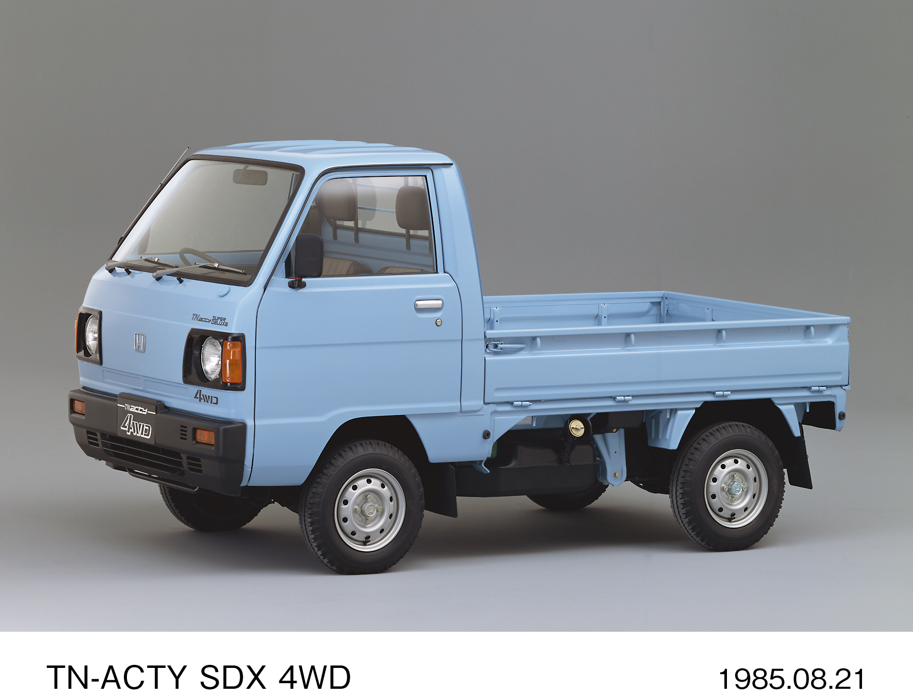 am198508_tnac07_01001H.jpg