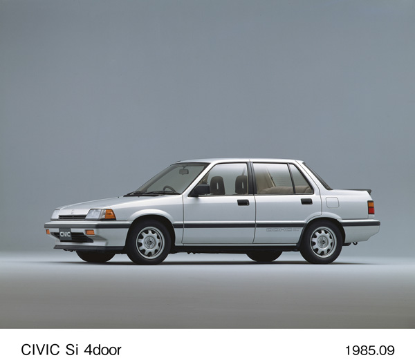 シビック Si 4ドア フロント8:2