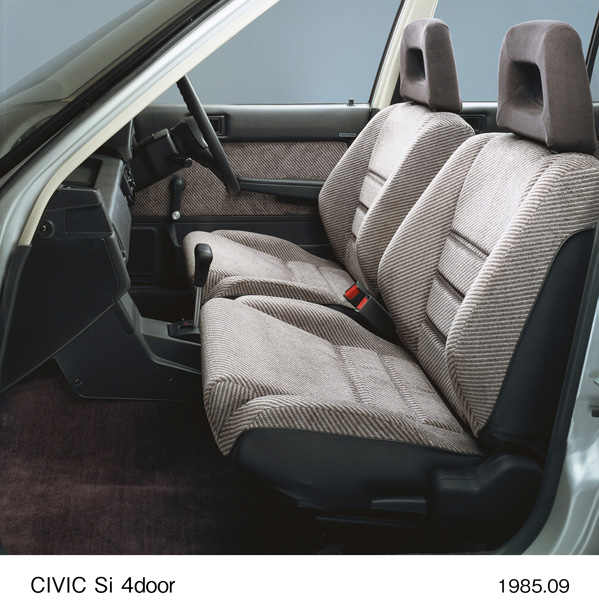 シビック Si 4ドア フロントシート