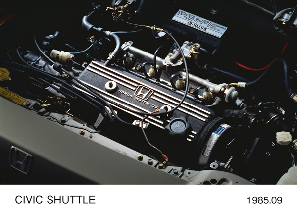 1.5L SOHC 12バルブ・クロスフロー エンジン