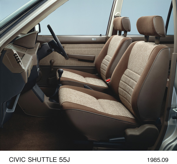 シビック 5ドア・シャトル 55J フロントシート
