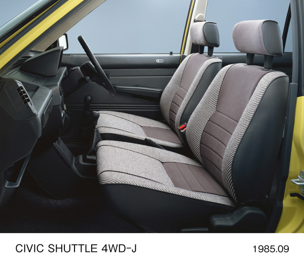 シビックシャトル 4WD-J フロントシート