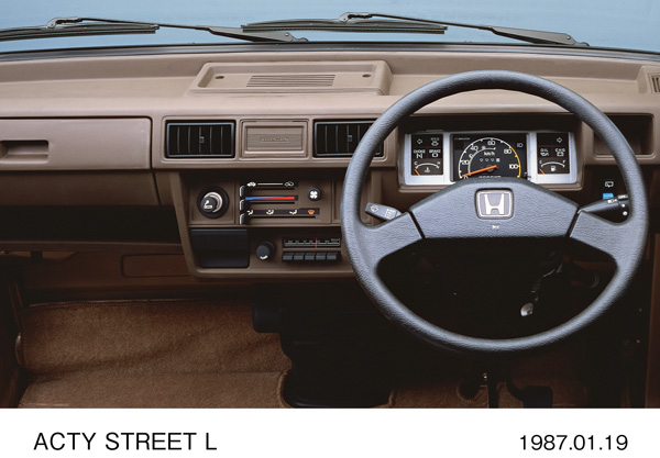 アクティ・ストリート L インパネ