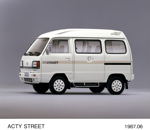 アクティ・ストリート 4WD 「ホワイトストリートL」 特別仕様車