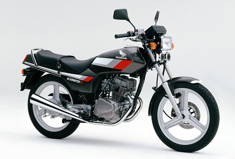 扱い易さで好評のロードスポーツバイク 「ホンダ・CB125T」の機能を充実させて発売 | Honda 企業情報サイト