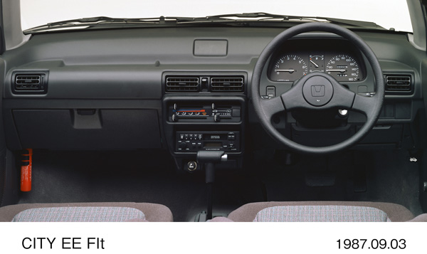 シティ EE フィット インパネ