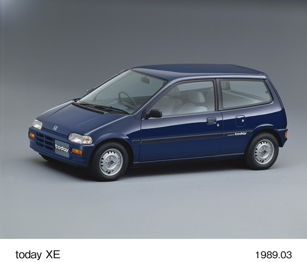 トゥデイ XE フロント7：3