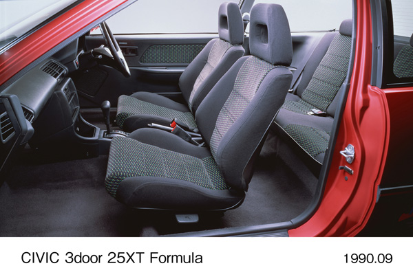 シビック 3ドア 25XT フォーミュラ フロントシート