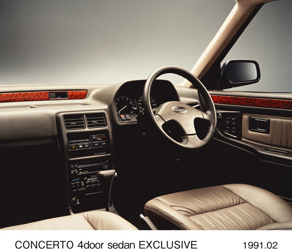 コンチェルト 4ドア セダン エクスクルーシブ インパネ