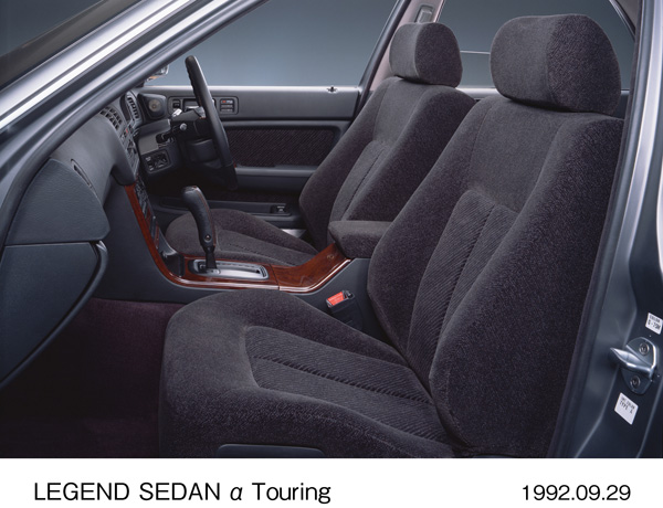 レジェンド セダン α ツーリング フロントシート