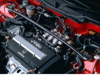1.8L DOHC VTEC + PGM-FI エンジン